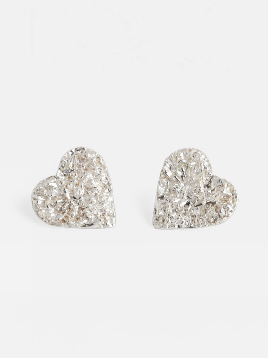 Mirit Weinstockピアス Petite Folded Hearts Studs – Mirit Weinstock