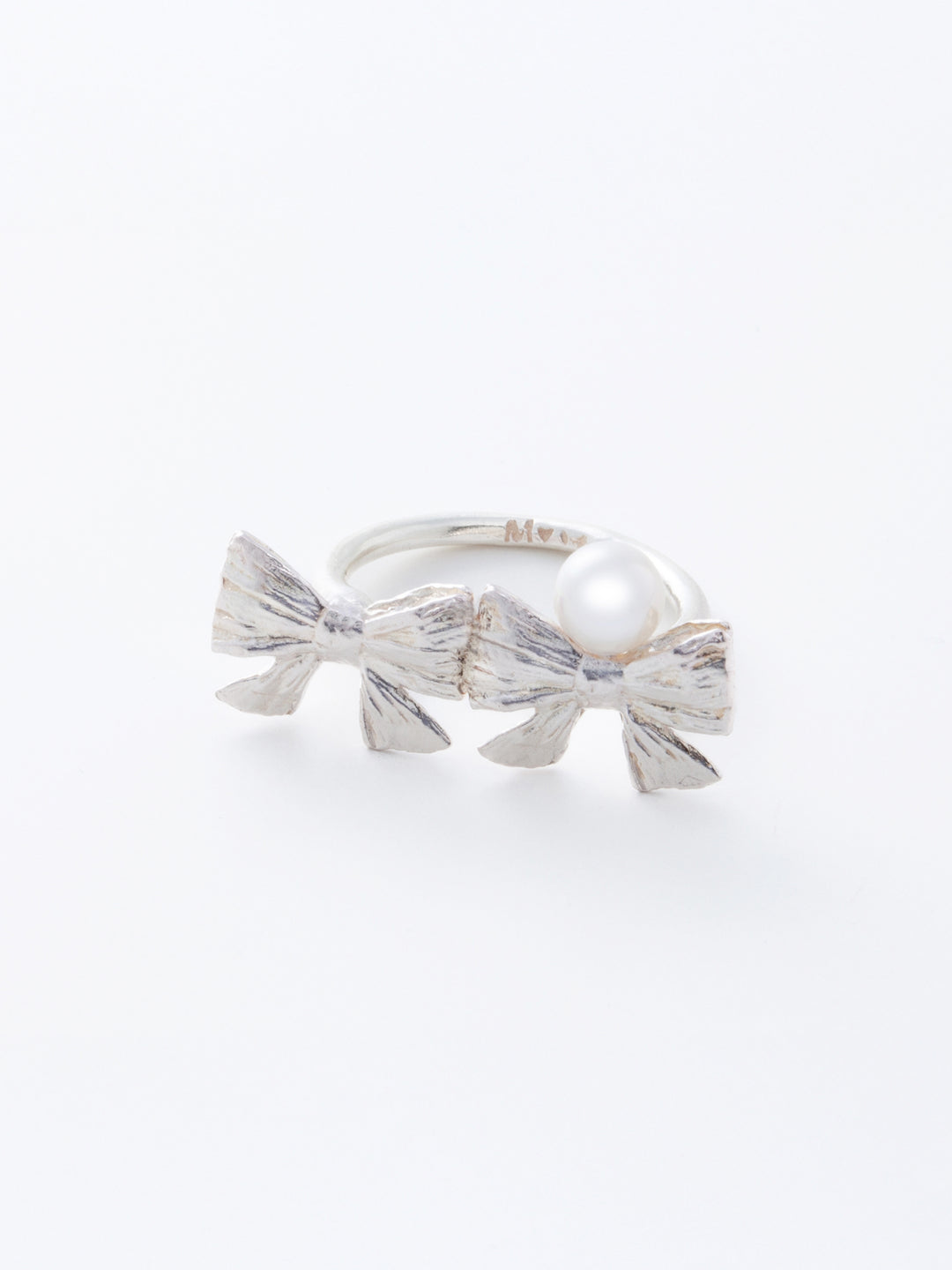 Double Bows & Pearl Ring – Mirit Weinstock
