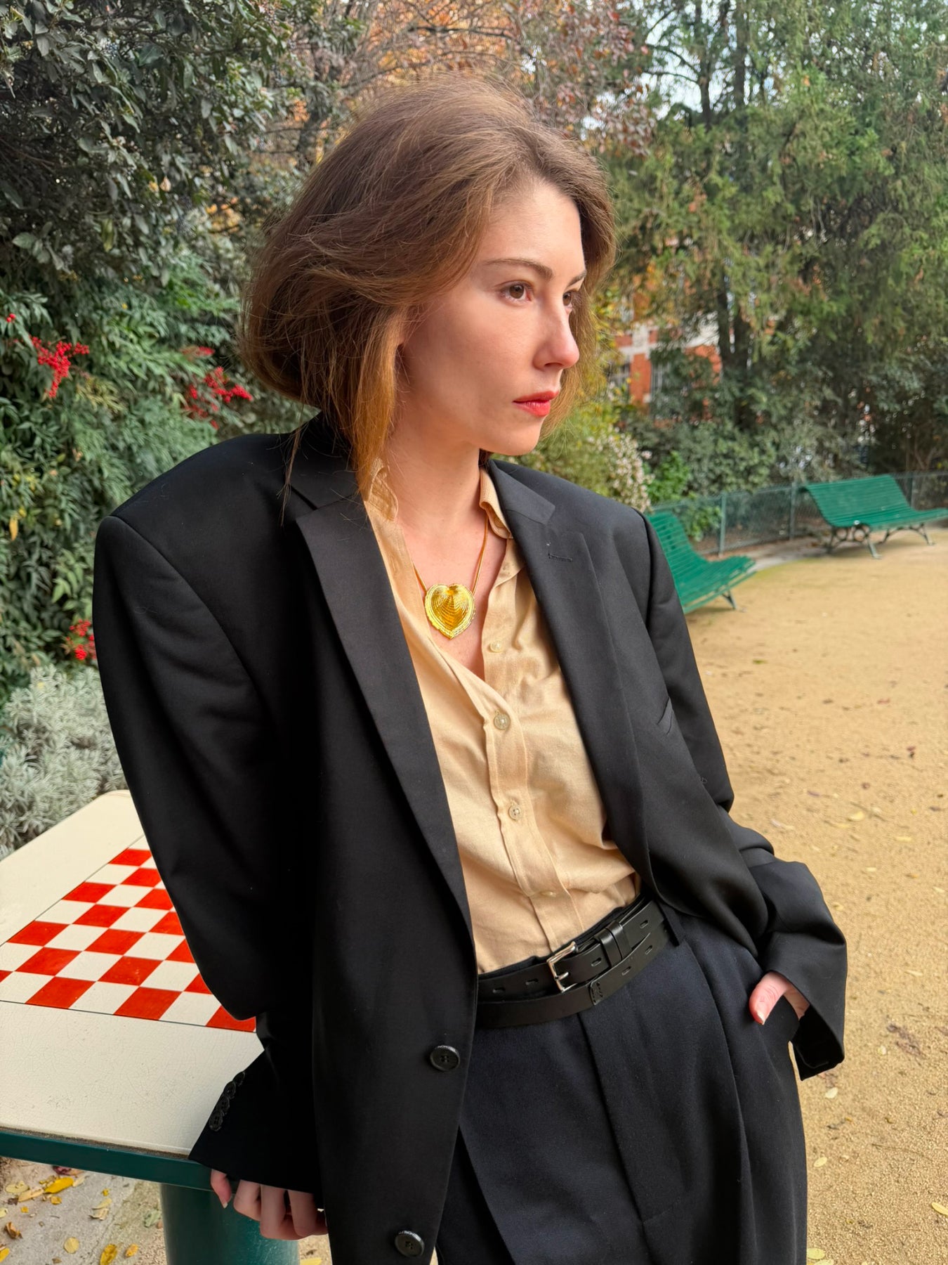 Statement Shell Heartbeat Necklace