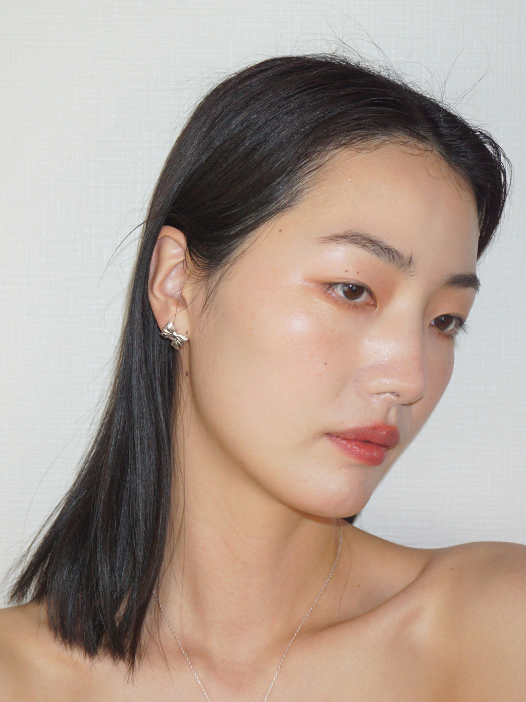 Petite bows Studs – Mirit Weinstock