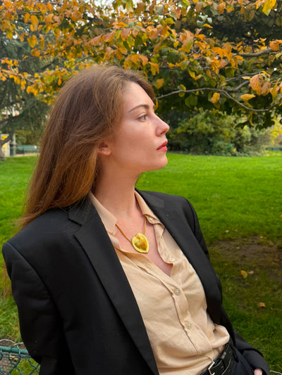 Statement Shell Heartbeat Necklace